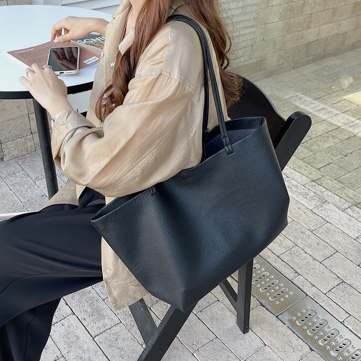 C韩国经典款休闲大包托特包通勤高级感女式大容量软皮单肩腋下包