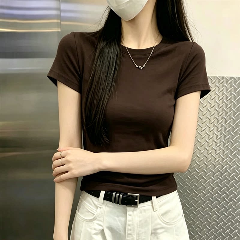 美式咖色圆领修身显瘦短袖女上衣夏薄款轻奢高级感显身材正肩T恤图片