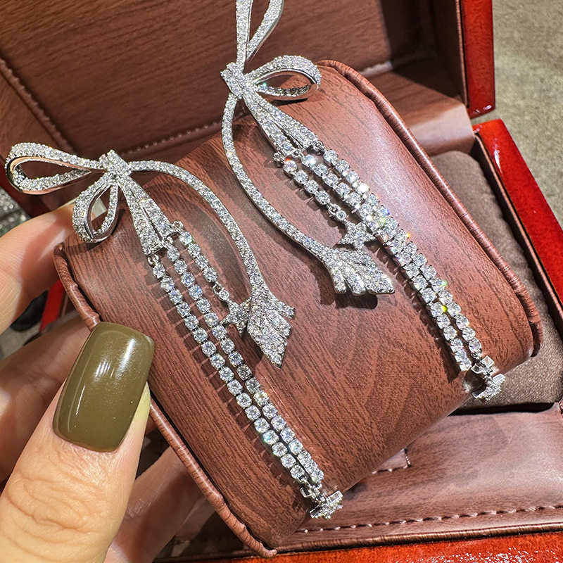 感冷淡蝴蝶结镶钻流苏耳环夸张小众潮女灵动气质时尚结婚礼服