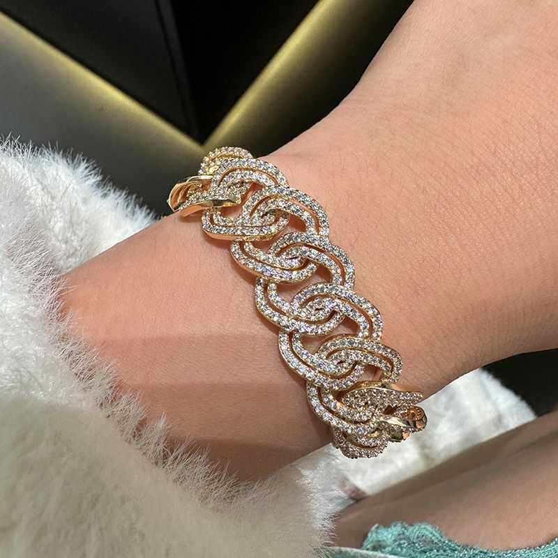 非常重工奢华的古巴金色大锁链手链女满镶锆石珠宝风链条精致高