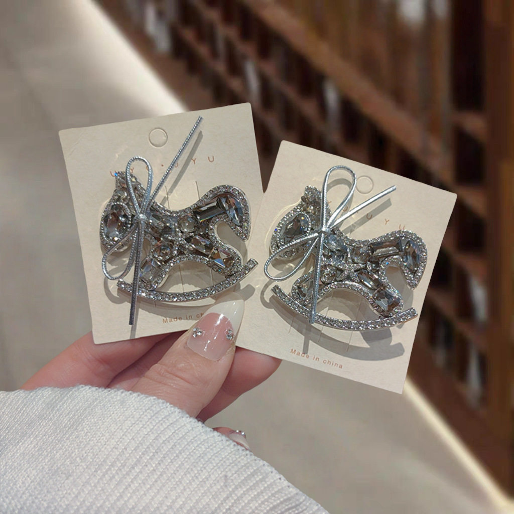 蝴蝶结木马爆闪水钻发夹新款时尚百搭轻奢刘海侧边夹发饰发卡头饰