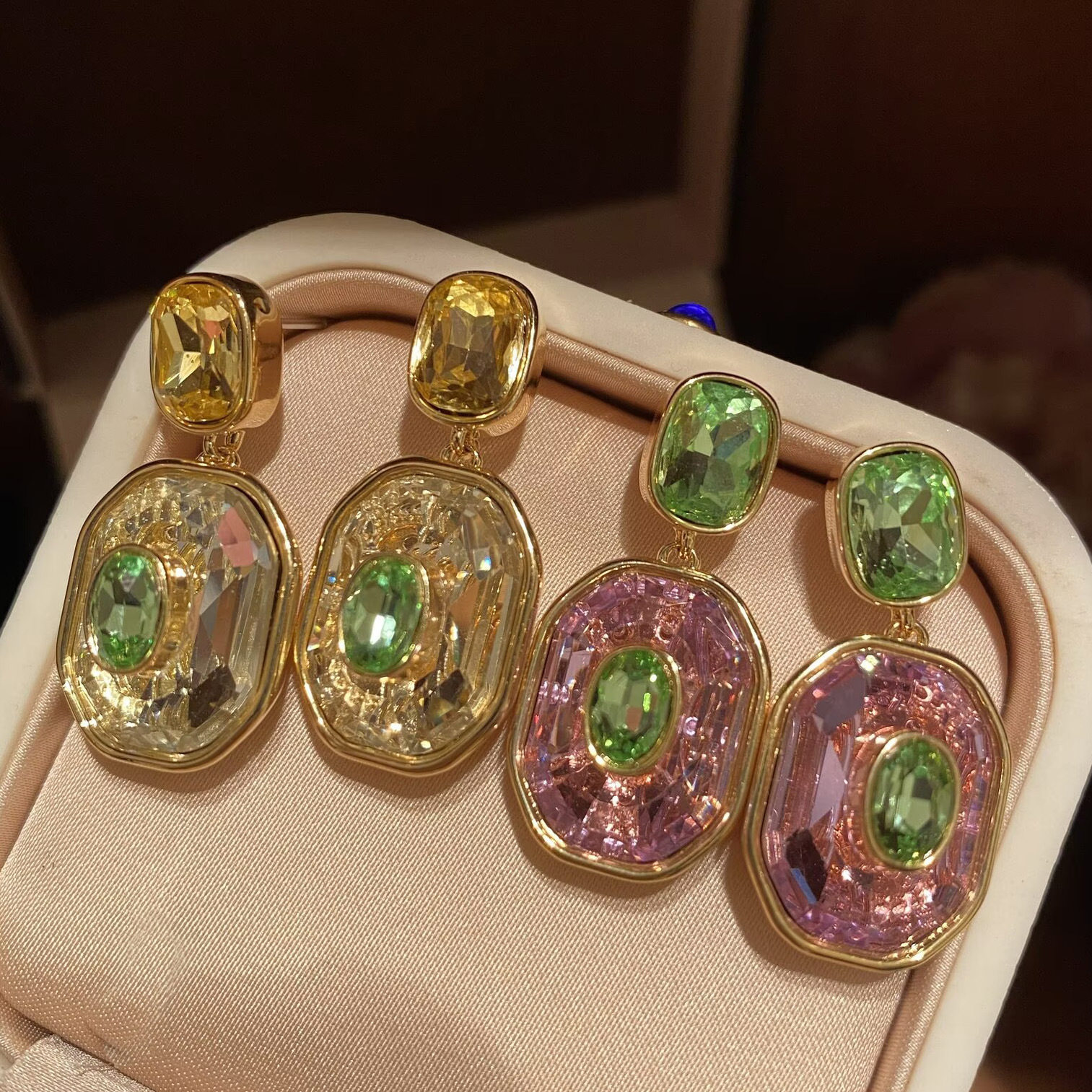 欧美外贸糖果色方块耳环气质优雅甜美超闪透明多巴胺色春天的耳环