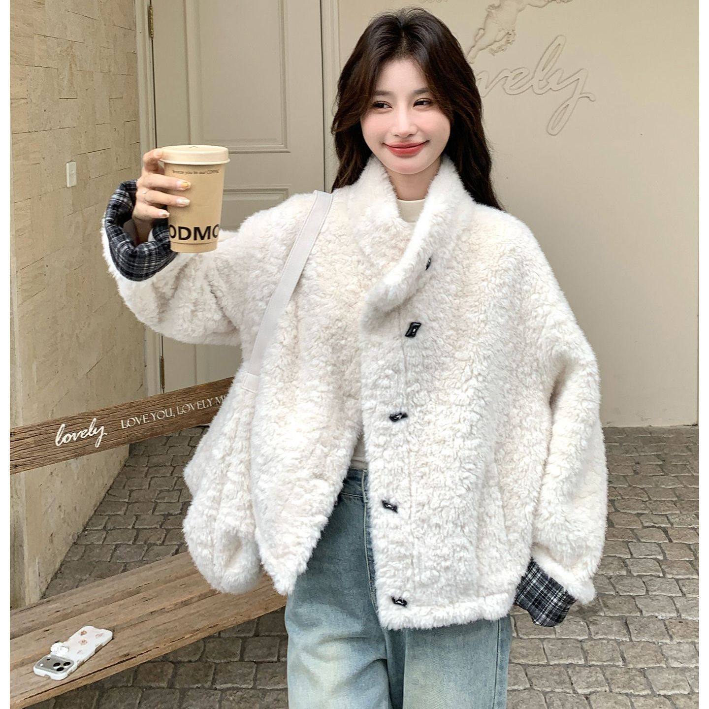 韩版立领格纹袖羊羔毛外套女短款冬季巨好看皮毛一体加厚保暖上衣,女装/女士精品,短外套,淘宝优惠券,粉丝福利购,淘宝优惠卷