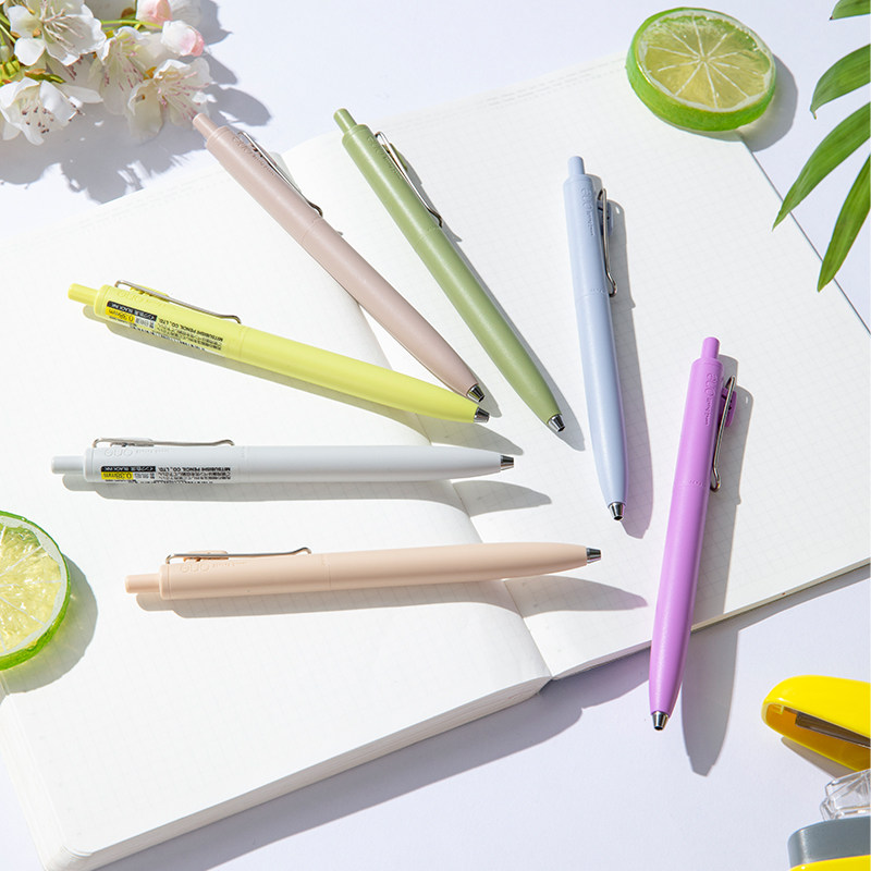 日本uni三菱初夏限定二代小浓芯升级中性笔UMN-SF-38/05速干顺滑,文具电教/文化用品/商务用品,中性笔,淘宝优惠券,粉丝福利购,淘宝优惠卷