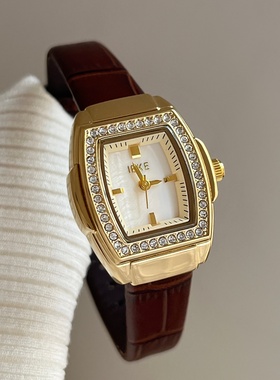 IEKE古着女士中古酒桶镶钻手表女款轻奢小表盘腕表精致通勤不撞款