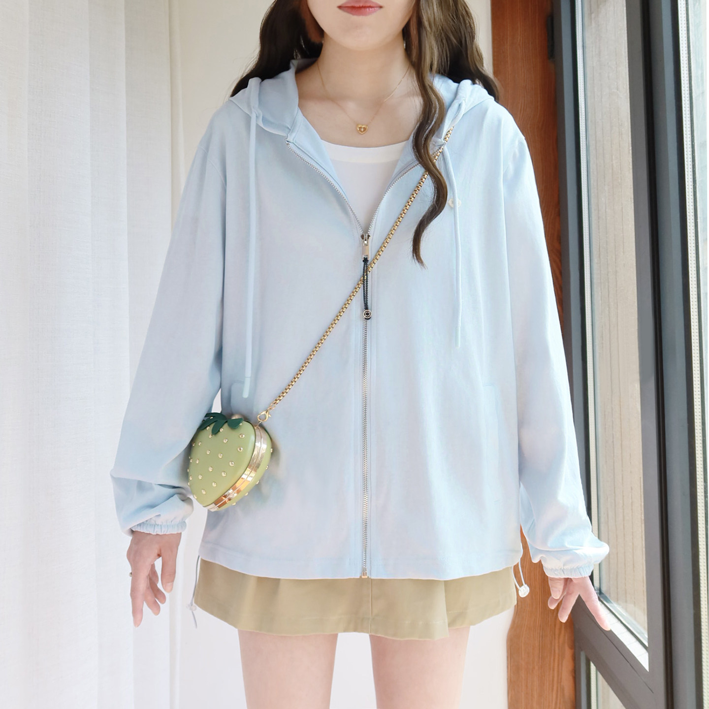 大码连帽外套女200斤胖mm春2026新款小个子宽松薄款透气拉链上衣