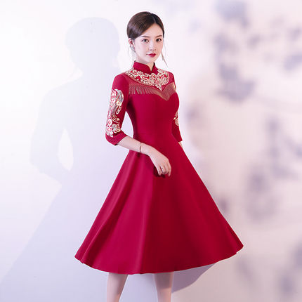 中式敬酒服新娘结婚新款修身订婚礼服小个子中国风夏秋红色中长款
