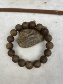 奇楠沉香乌身圆叶老料13mm圆珠单圈17克花果香蜜香凉韵感十足