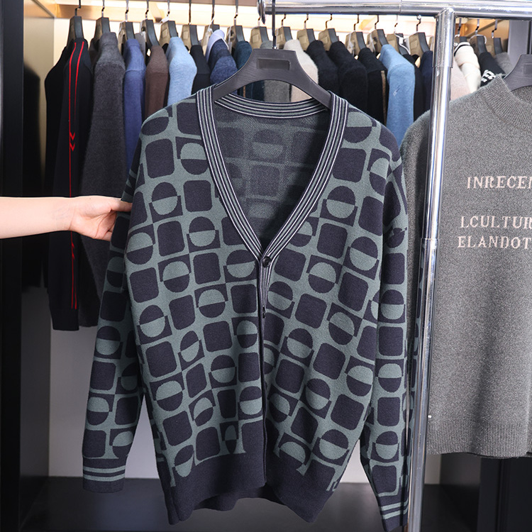 【H家】撤标撤柜!春秋季男士撞色元素三国系列长袖针织开衫外套