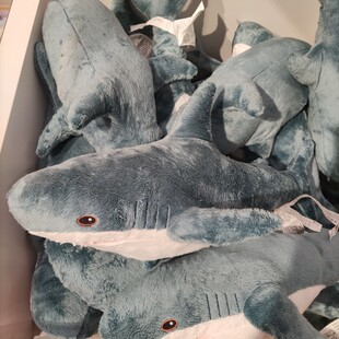 宜家布罗艾幼鲨鱼蓝色毛绒玩具公仔儿童学生礼物丧可爱少女心北欧