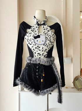 LHTE青青大码女装  辣妹露肩中式挂脖kt猫上衣+毛边短裤套装T5489