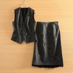 美伦重工亮片刺绣条纹套装女2025轻奢名媛气质高级感马甲两件套秋