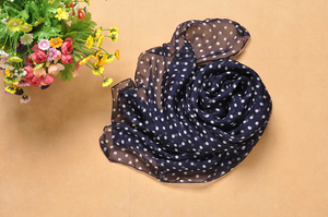 藏蓝色小波点真丝丝巾女百搭春夏款洋气时尚长款桑蚕丝围巾薄纱巾