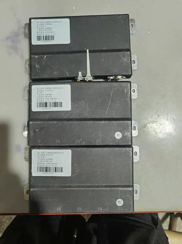 东风EM16电池管理系统BMS，河南锂动 主控模块，从控模块。产品