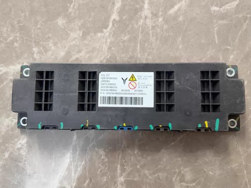岚图新能源电池管理系统BMS，型号G33 BMU H53C3619856AA 1000384