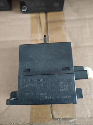 AEVA1251 M02直流继电器 线圈12v 250a 耐压750v