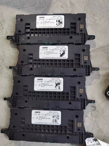 红旗eh7 电池管理系统BMS，上海联合电子采集板F 01R B0T 129 ，C