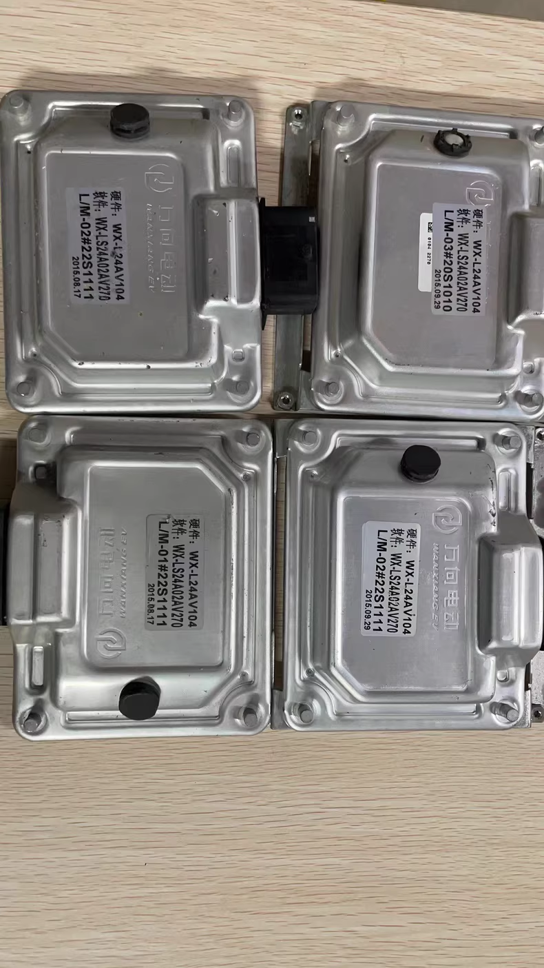 新能源电池管理系统BMS，万向软包电池从板，24S1212，01，02都有