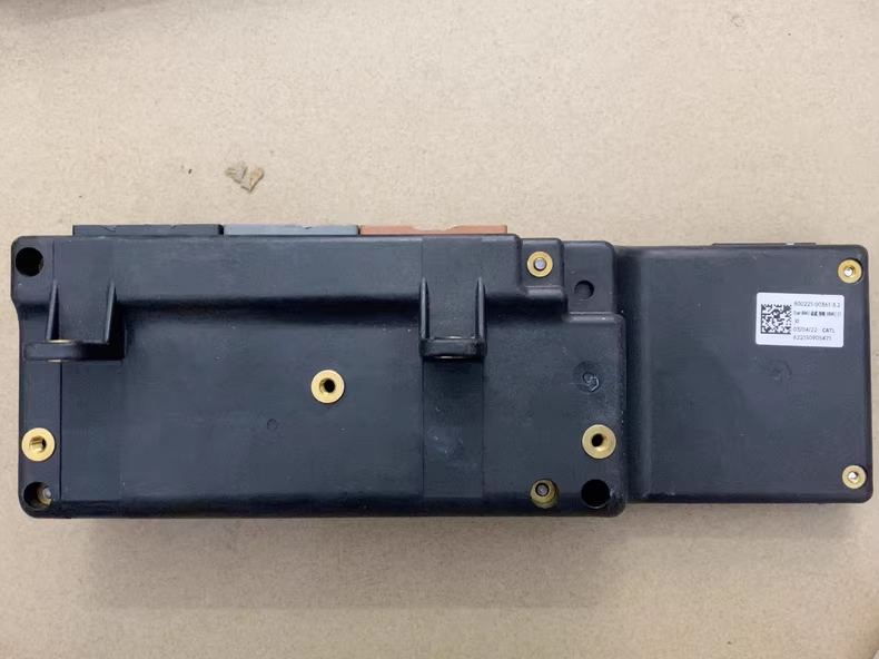 奔腾NAT 电池包BMS 电池包管理模块 800221-00361-3.2