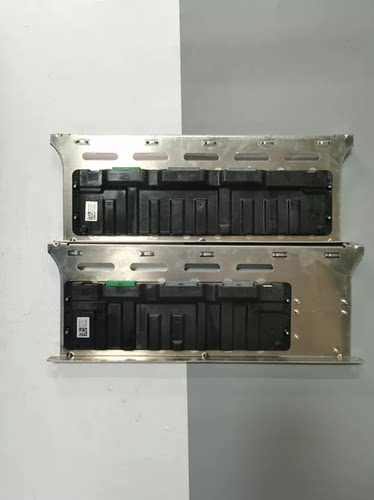 福田 飞碟新能源4米2箱货，宁德时代100度电池包SC。