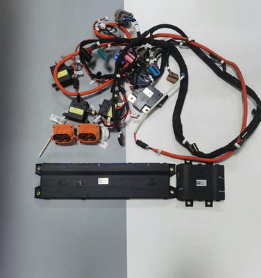 东风EM26 宁德时代磷酸铁锂动力电池包，334.88V 125Ah 41.86度电