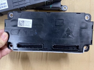 拆机宁德时代CATL电池管理系统BMS，型号800222-00705-2.2，