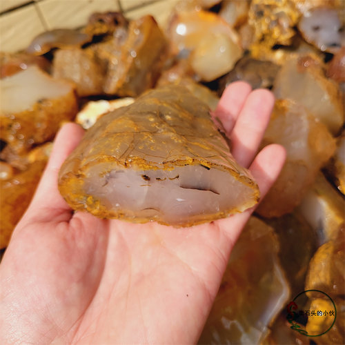 马达加斯加玛瑙原石小料雕刻练手