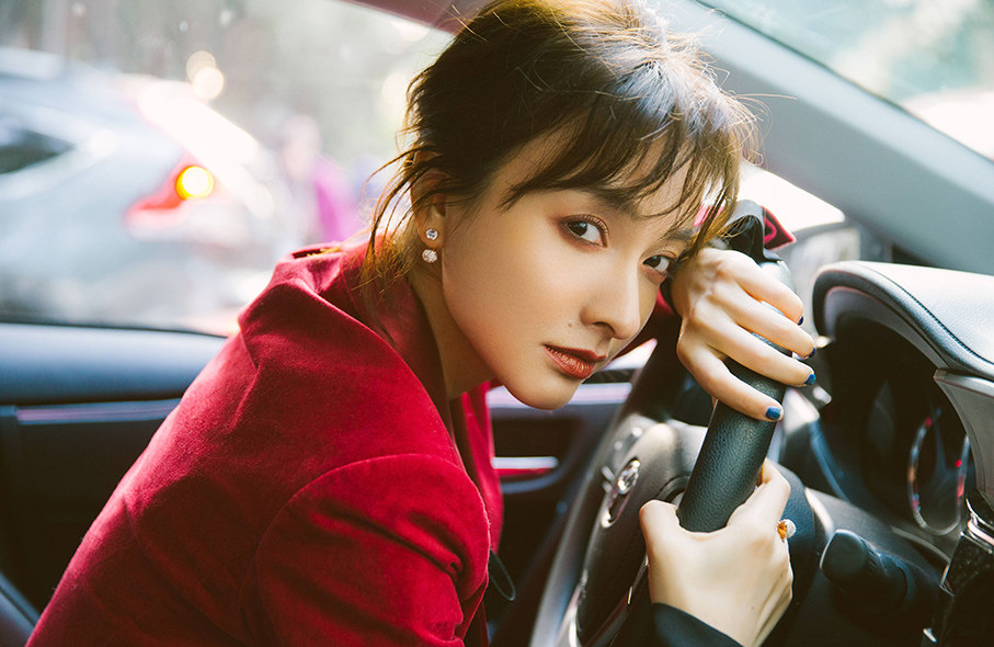 明星海报制作吴昕主持人个人写真周边剧照海报定做房间装饰画3422