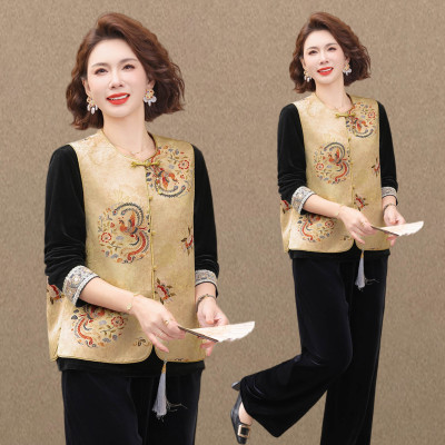 妈妈春秋装金丝绒三件套2026新款中老年女装洋气坎肩马甲两件套装