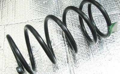 适用于一汽华利达路减震机弹簧 丰田大发特锐前后避震弹簧特锐