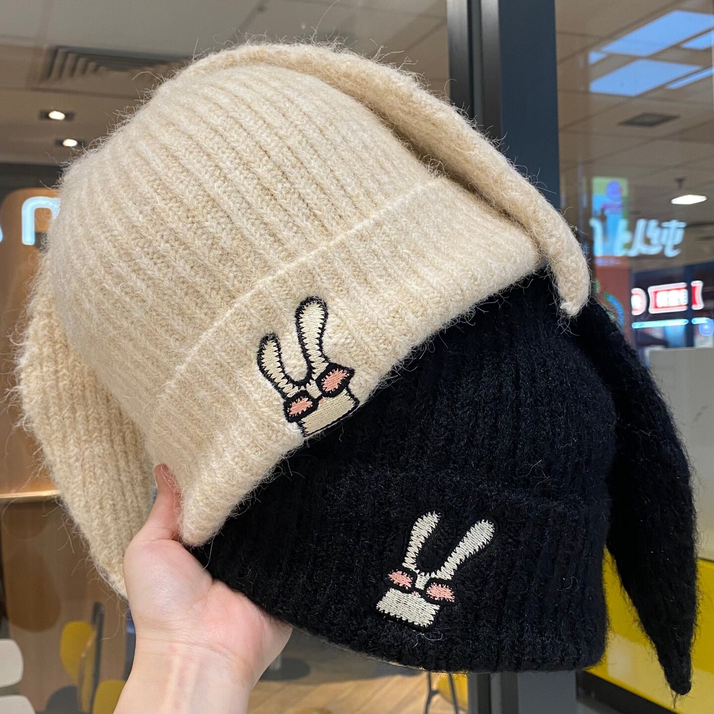 可爱长兔耳朵针织毛线帽女秋冬季
