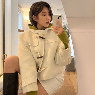 有货 Korea 减龄青春氛围感牛角扣时尚连帽设计宽松百搭毛呢外套