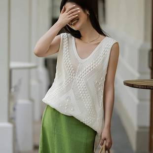 新款 胖MM300斤特大码 夏季 无袖 镂空针织背心女宽松显瘦V领上衣 女装