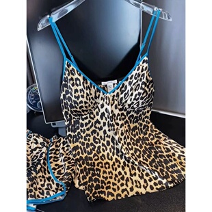 套装 300斤加大码 舒适居家短裤 薄款 胖MM性感豹纹V领吊带睡衣女夏季