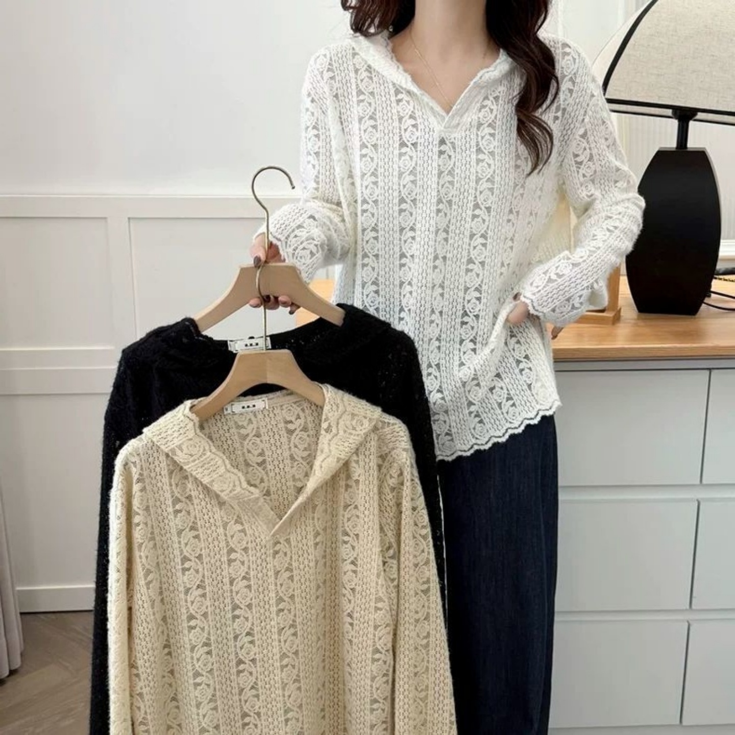 胖MM时尚连帽蕾丝衫气质百搭