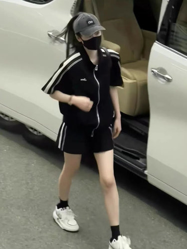 夏季300斤大码休闲侧条纹短袖短裤运动服胖MM纯色时尚两件套装女