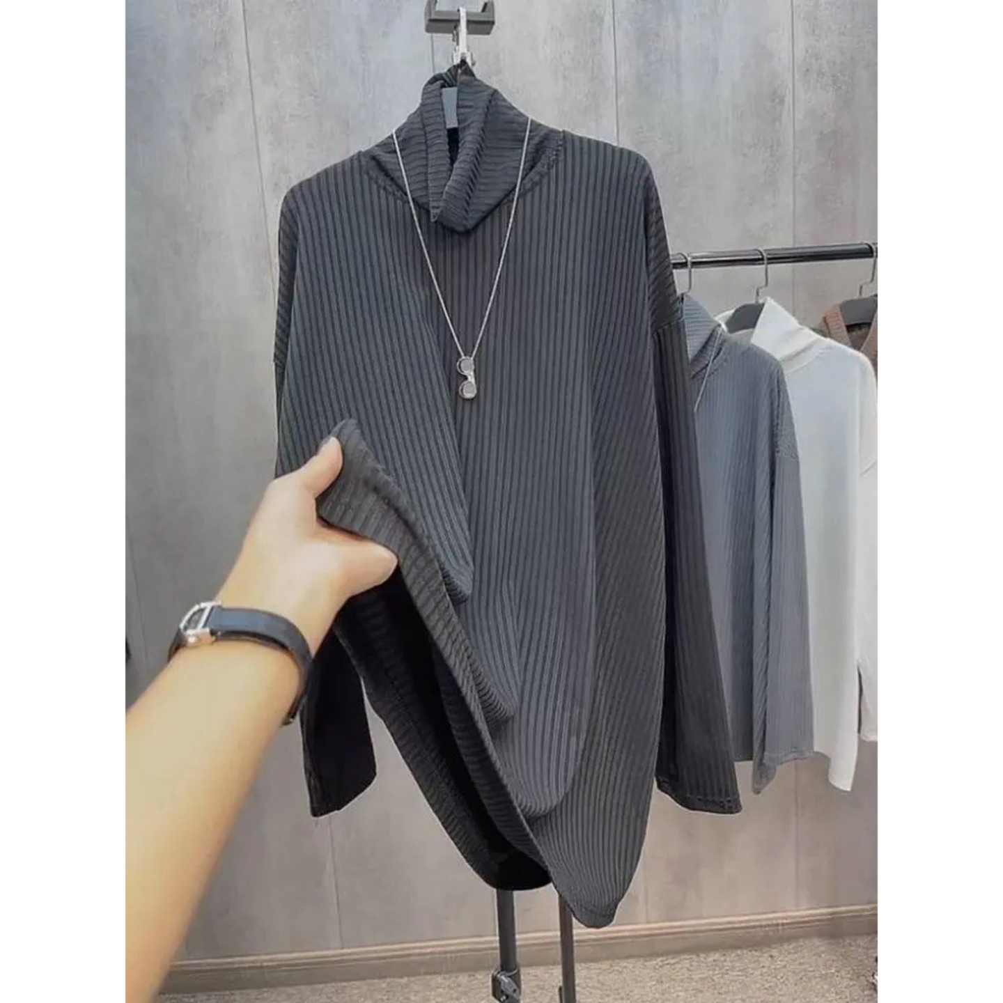 慵懒风堆堆领长袖T恤女中长款