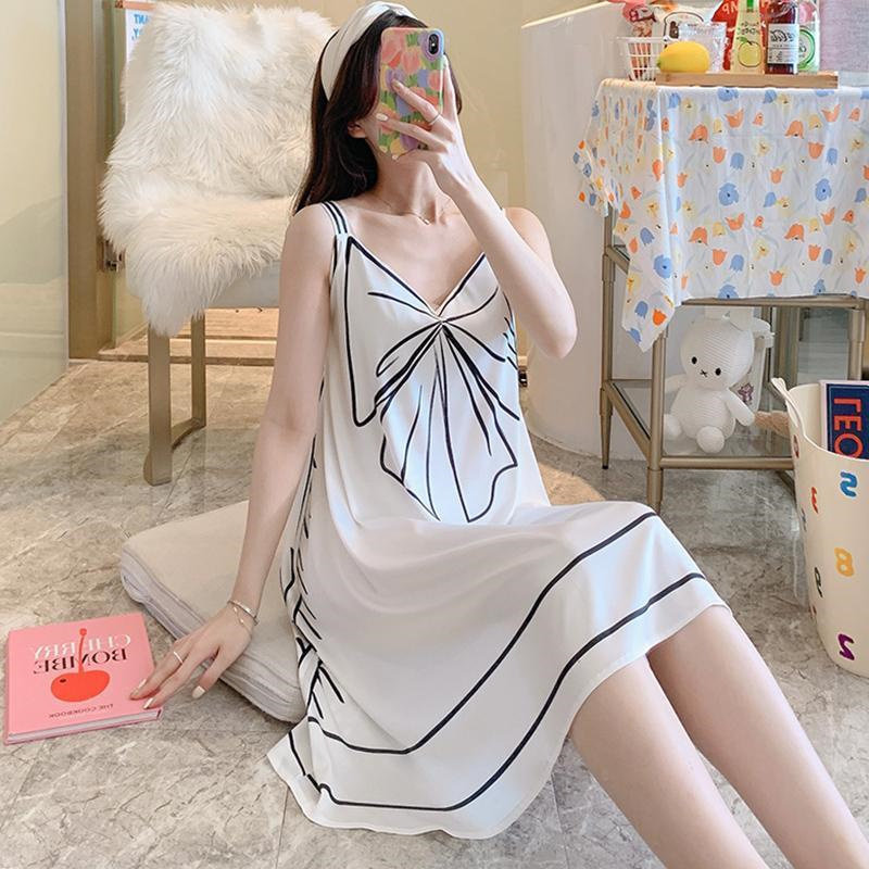 뚱뚱한 MM2-300 파운드 여성용 플러스 사이즈 잠옷 여름 얇은 V 넥 느슨한 순수한 정욕 스타일 중간 길이 서스펜더 섹시한 스커트