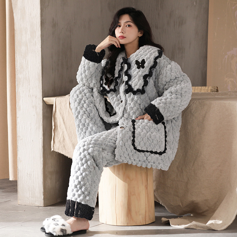 珊瑚绒保暖三层夹棉加绒加厚睡衣