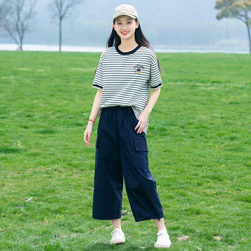 高初中学生夏季休闲宽松套装时尚女中女生夏装女大童条纹短袖显瘦