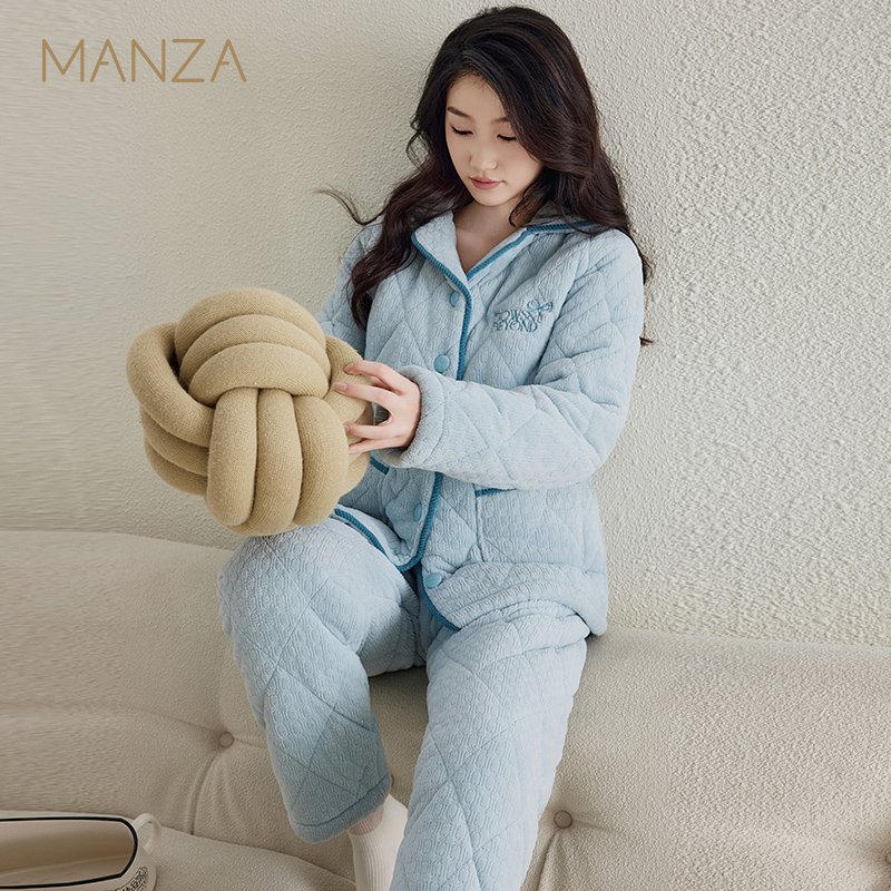 睡衣女秋冬季三层夹棉加绒家居服
