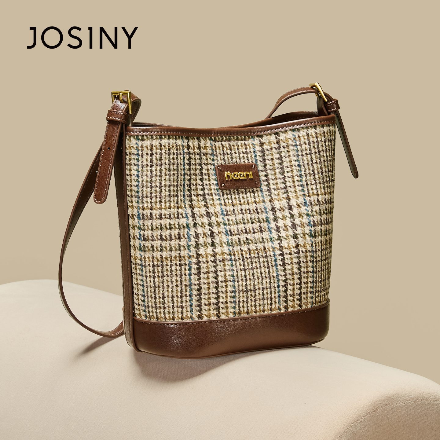 卓诗尼水桶包女2025新款秋冬复古格子单肩斜挎包包通勤百搭子母包