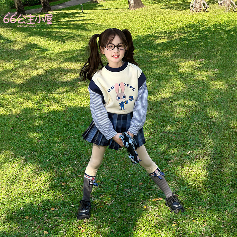 六六公主迪士尼联名圆领卫衣