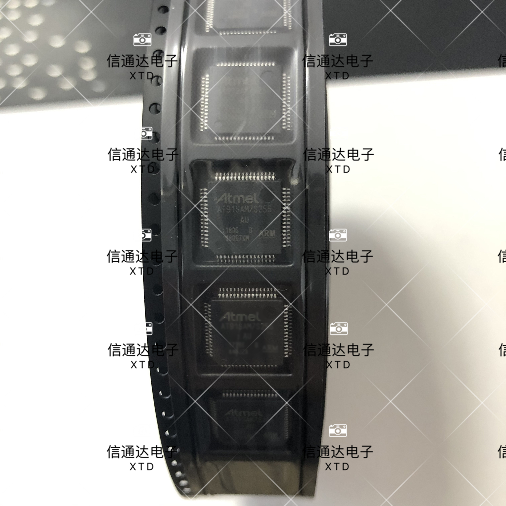 销售并回收AT91SAM7S256D-AU  LQFP64 微处理器  一站式配套