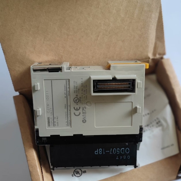 OMROM模块CJ1W-1D211  24 V