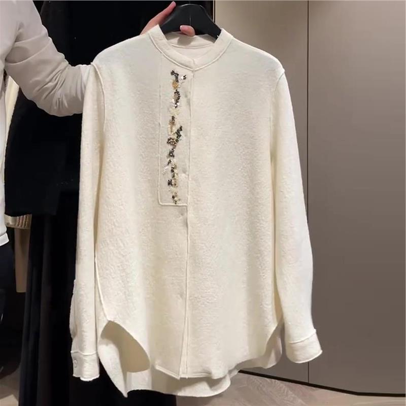 白色立领长袖钉珠暗扣衬衫女2025冬季新款时尚潮流百搭高级感上衣