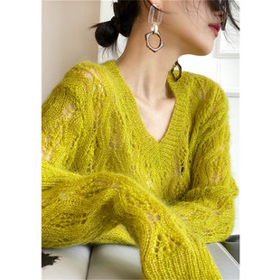 法式马海毛镂空v领毛衣针织衫女薄款宽松慵懒风温柔秋冬早秋上衣