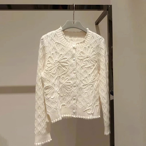 CHAO级推荐！美哭！法式高端小香风肌理感花朵圆领开衫超好看毛衣