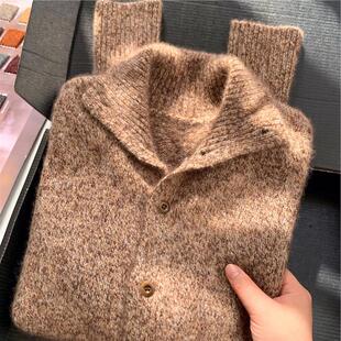 CHAO级！驼色立领马海毛毛衣女冬季新款慵懒宽松软糯针织开衫