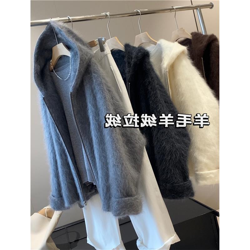 太赞了！秋冬小暖炉！羊毛羊绒拉绒高克重连帽毛绒感卫衣针织外套